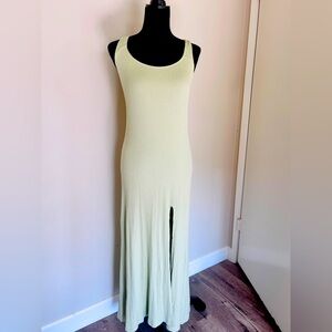 Reformation Knit maxi slit  Dress in Light green size Large